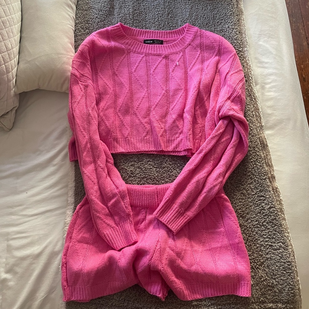 Bundle sweater set and long sleeve